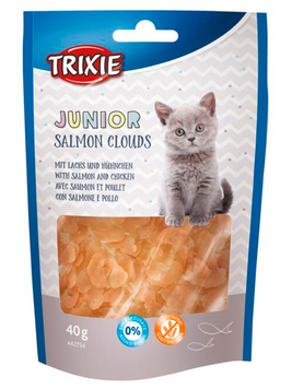 Trixie 42754 Junior Salmon Clouds Лакомство для котят с лососем и курицей